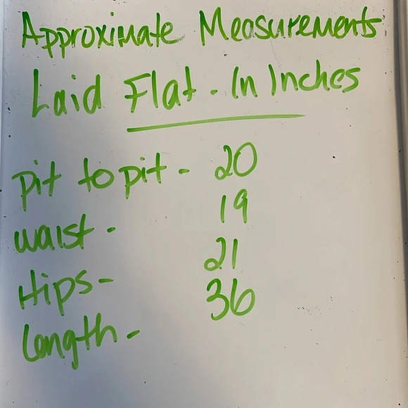 LUNA Floral Print Shift Dress Burgundy White Bell Sleeve Knee Length Size Small - Picture 10 of 11